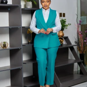 Women’s aqua sleeveless suit